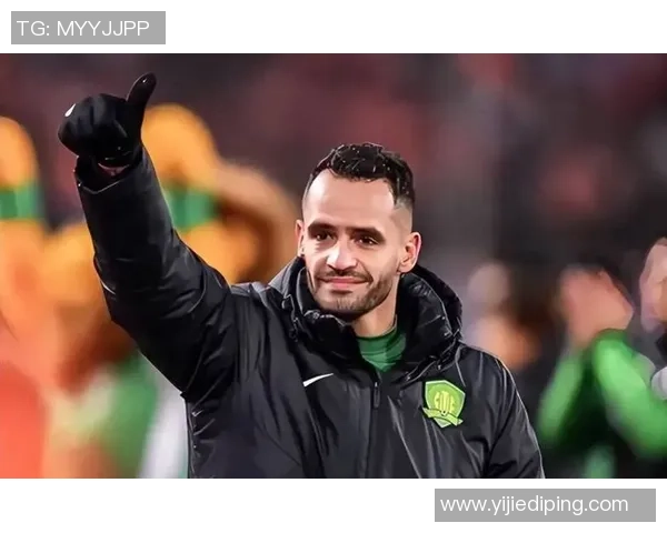 实在不理解足球明星为何在场上光鲜亮丽却生活中常常陷入困扰与争议